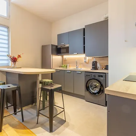 Cr3, Duplex Climatisé Et Confortable En Hypercentre De Troyes, Maison à Colombage Appartamento